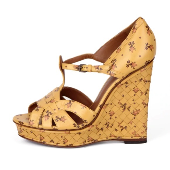 Bottega Veneta Floral Intrecciato Wedge Sandals - Picture 1 of 16